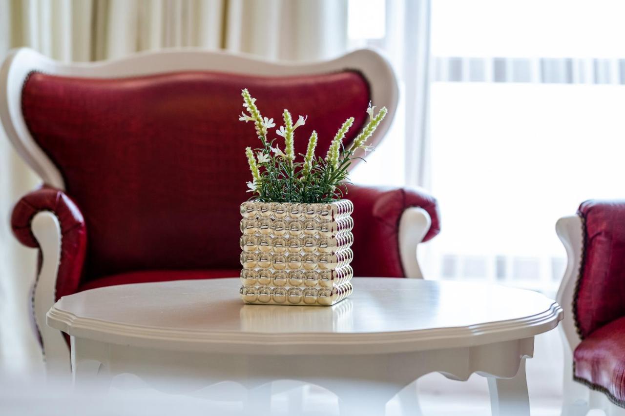 La Mer Luxury Apartments Golden Sands Exterior photo